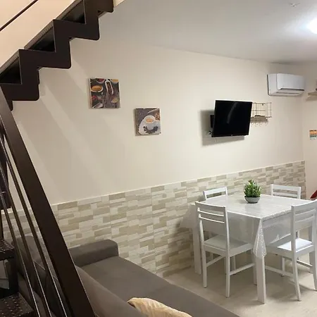 Domus Grania Apartment *