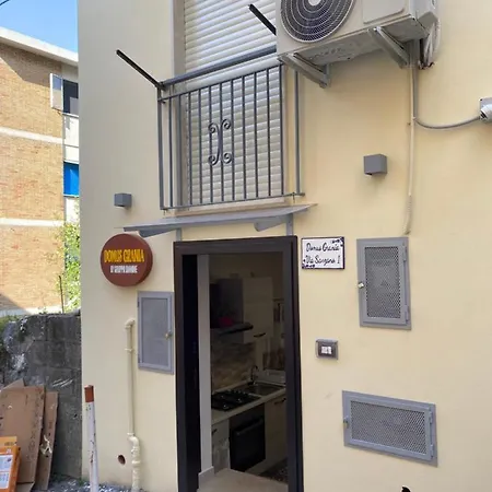 Domus Grania Apartment